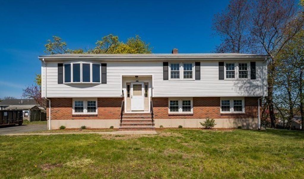 6 Barnes Ave, Salem, MA 01970