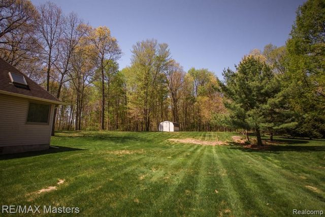 27178 John Drive, Huron Charter Township, MI 48164