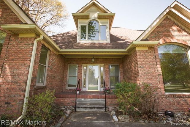 27178 John Drive, Huron Charter Township, MI 48164