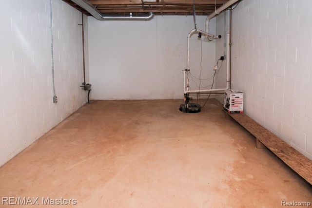 27178 John Drive, Huron Charter Township, MI 48164
