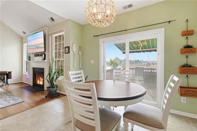 23141 Harbor Towne DR, Carrollton, VA 23314