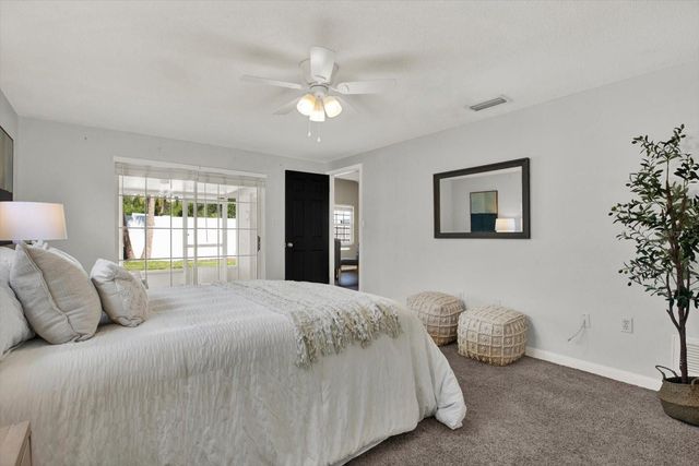 10898 119TH STREET N, Largo, FL 33778