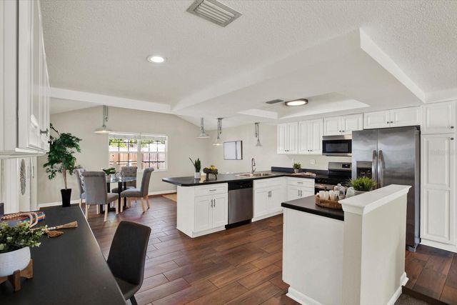 10898 119TH STREET N, Largo, FL 33778