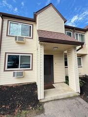 221 HIGH Street 221W, Westerly, RI 02891