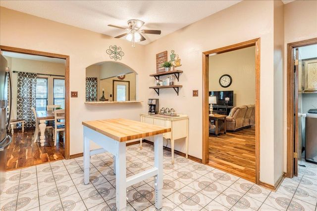 336 Primrose DR, Kyle, TX 78640