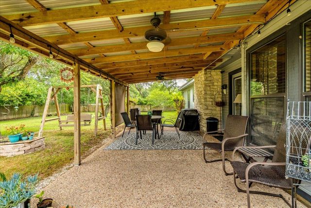336 Primrose DR, Kyle, TX 78640