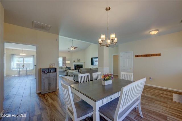 110 Blackheath Drive, New Bern, NC 28560