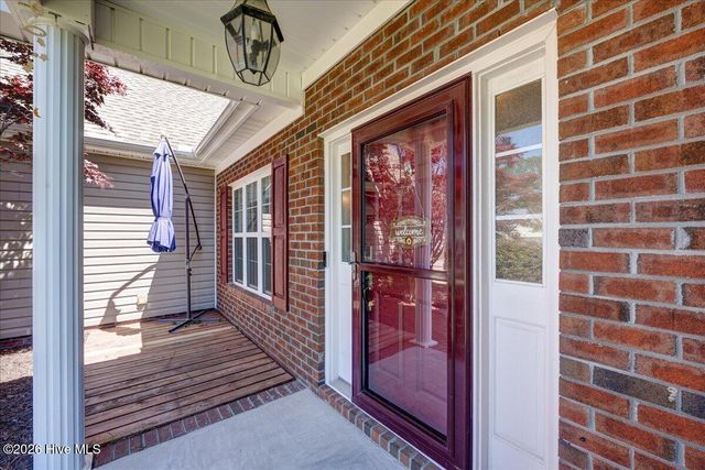 110 Blackheath Drive, New Bern, NC 28560