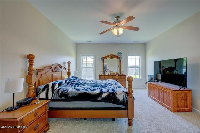 110 Blackheath Drive, New Bern, NC 28560