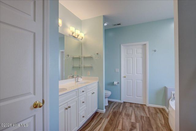 110 Blackheath Drive, New Bern, NC 28560