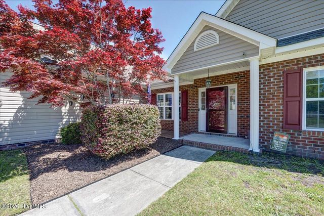 110 Blackheath Drive, New Bern, NC 28560