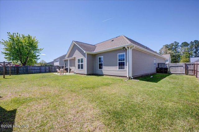 110 Blackheath Drive, New Bern, NC 28560