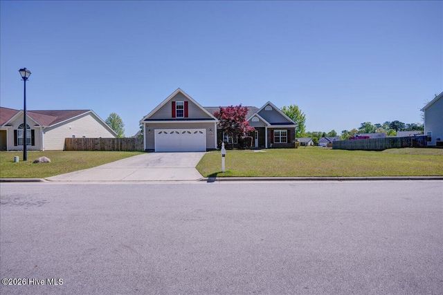 110 Blackheath Drive, New Bern, NC 28560