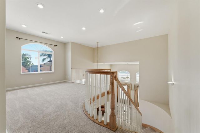 2273 McCaffery Ln, Riverbank, CA 95367