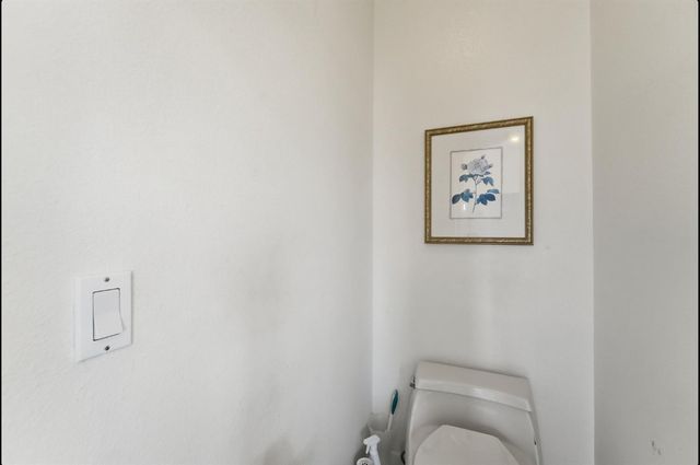 2273 McCaffery Ln, Riverbank, CA 95367