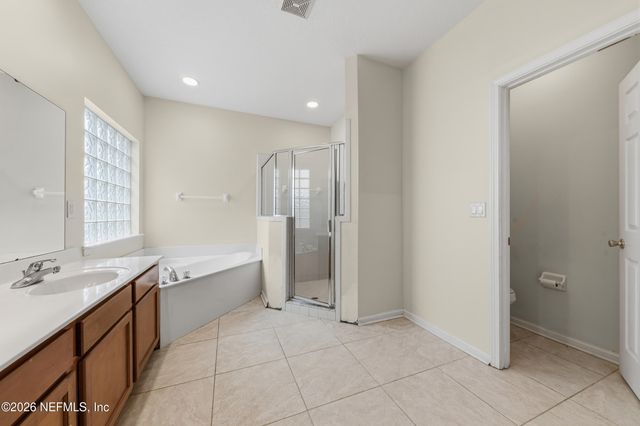 593 GRAND PARKE Drive, St. Johns, FL 32259