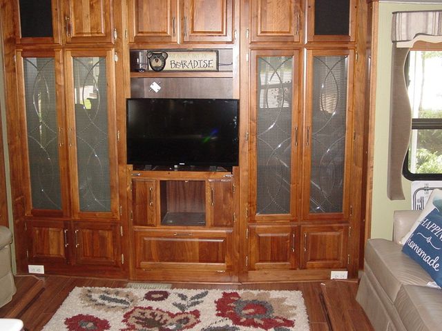 1047 Creekside Drive, Hiawassee, GA 30546