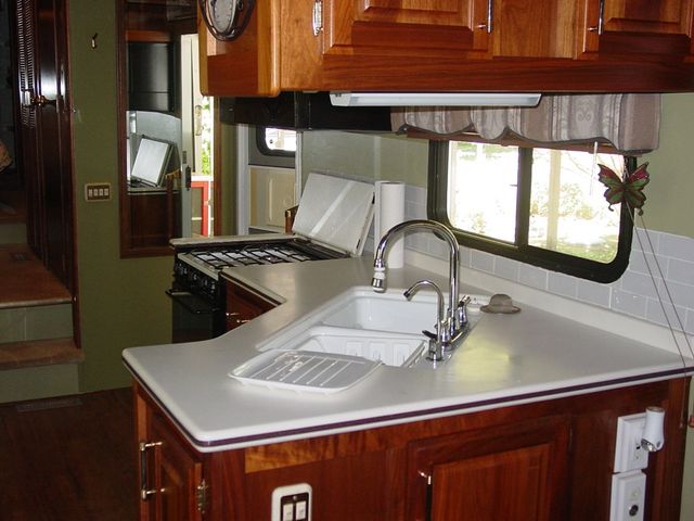 1047 Creekside Drive, Hiawassee, GA 30546