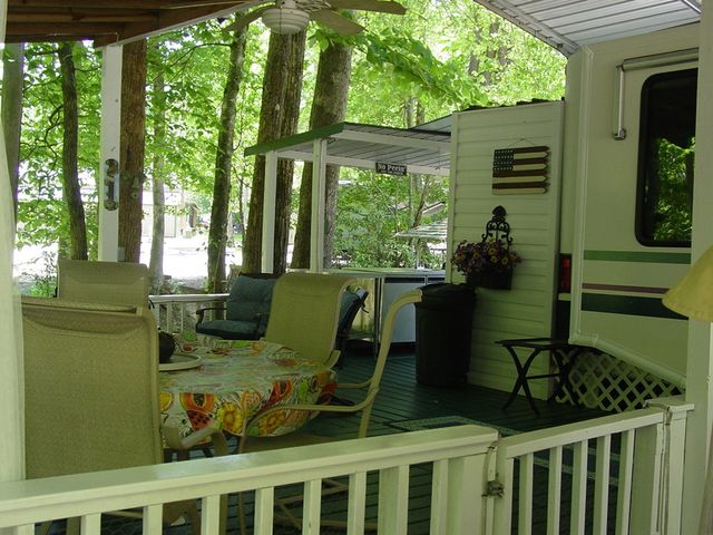1047 Creekside Drive, Hiawassee, GA 30546