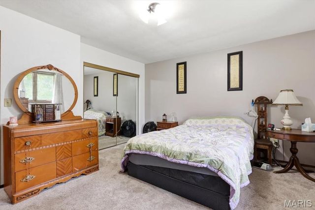 15 Whitewood Court, St Peters, MO 63376