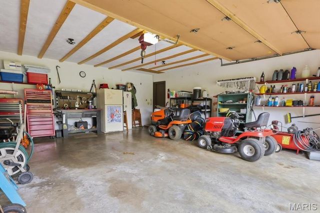 15 Whitewood Court, St Peters, MO 63376