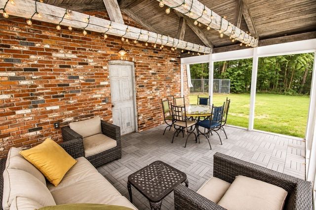 52 Brentwood, Chelmsford, MA 01824