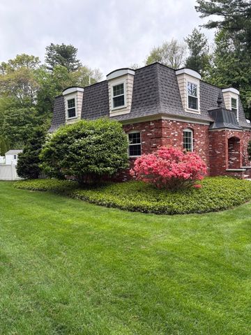 52 Brentwood, Chelmsford, MA 01824