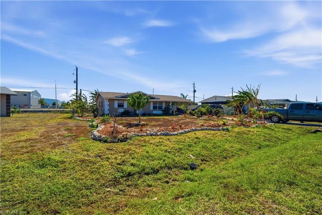 3807 Highland AVE, Fort Myers, FL 33916