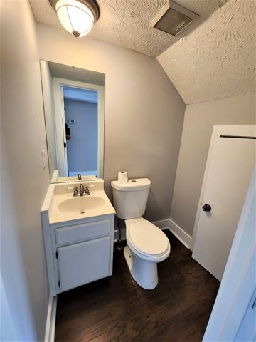 141 Thistle Ln, Hermitage, TN 37076