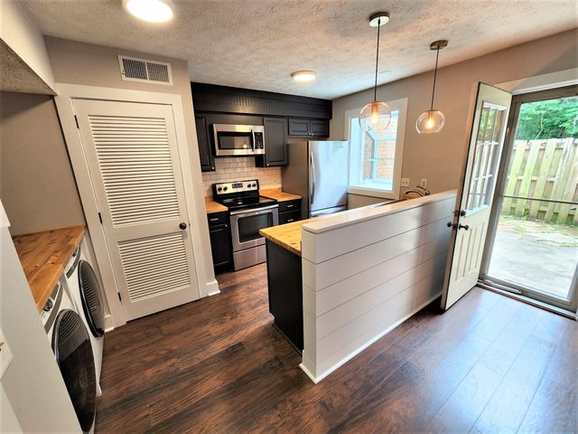 141 Thistle Ln, Hermitage, TN 37076