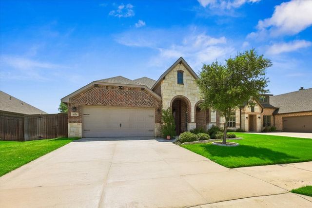 12329 Cedar Knoll Drive, Fort Worth, TX 76028