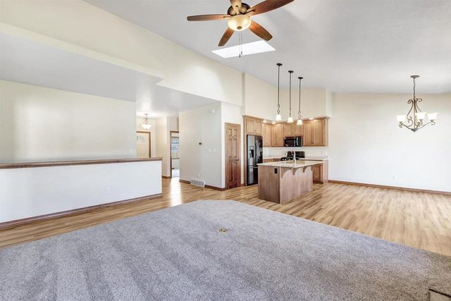 2206 BLUE STEM LANE, De Pere, WI 54115