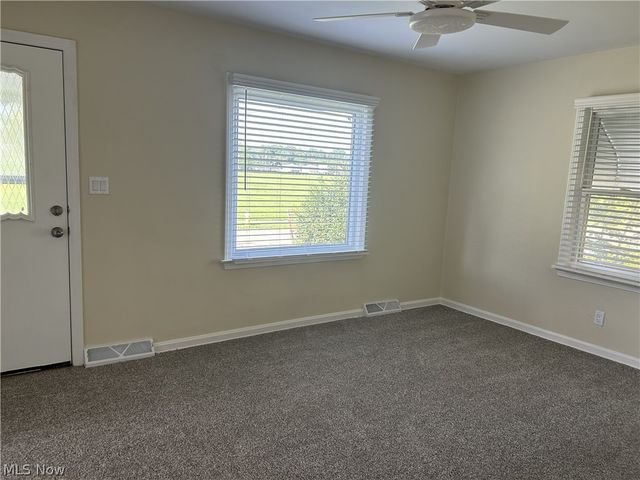 682 Barbara Avenue, Akron, OH 44306