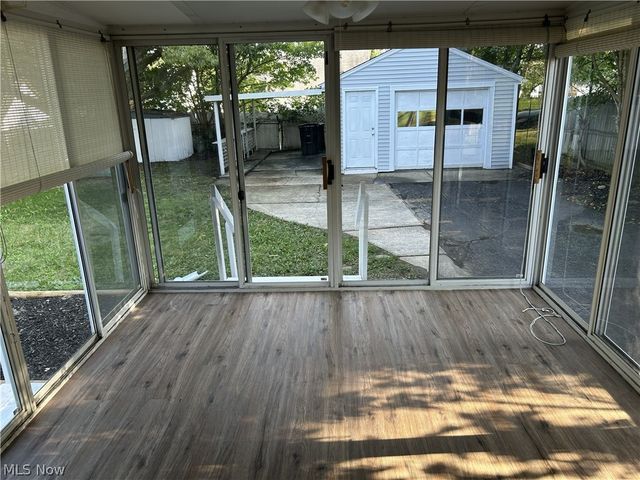 682 Barbara Avenue, Akron, OH 44306