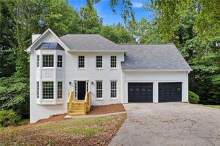 4279 W Mill Run Run NW, Kennesaw, GA 30152