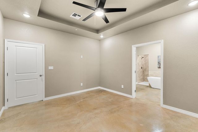 408 W Avenue C, Copperas Cove, TX 76522