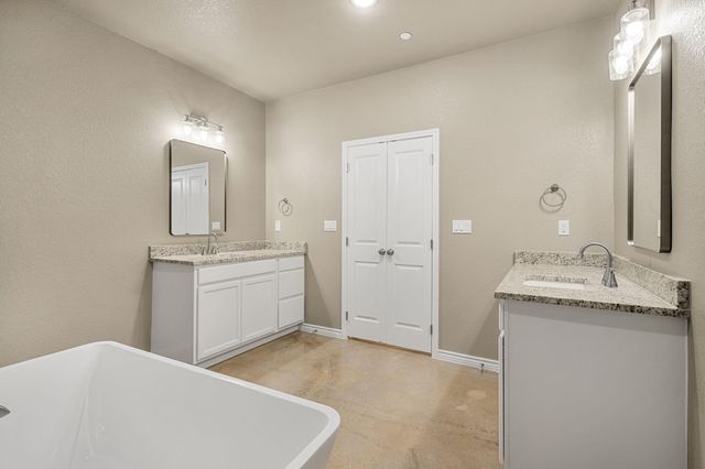 408 W Avenue C, Copperas Cove, TX 76522