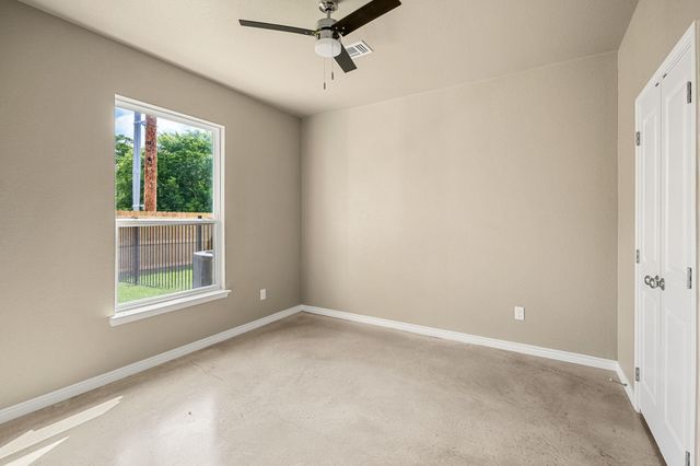 408 W Avenue C, Copperas Cove, TX 76522