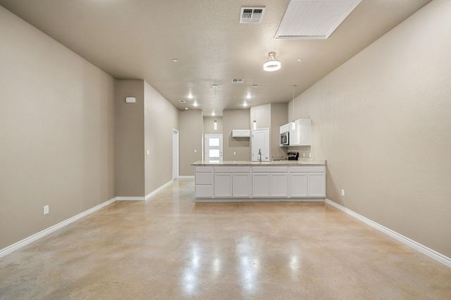 408 W Avenue C, Copperas Cove, TX 76522