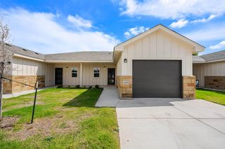 408 W Avenue C, Copperas Cove, TX 76522