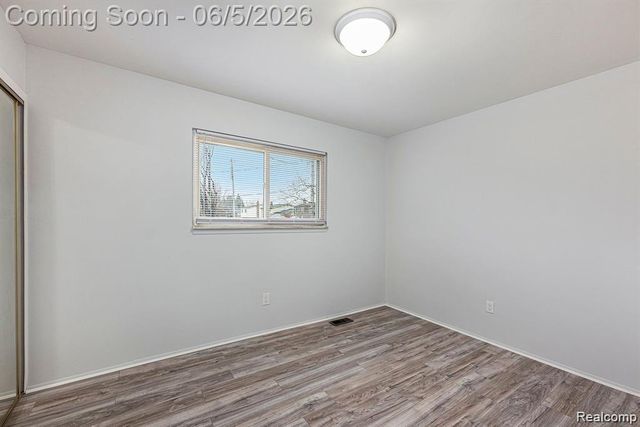 3461 Lancaster Drive, Sterling Heights, MI 48310