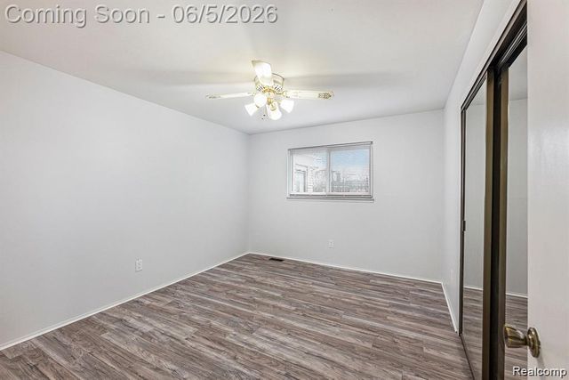 3461 Lancaster Drive, Sterling Heights, MI 48310