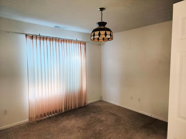 1727 Chestnut Drive R, Crown Point, IN 46307