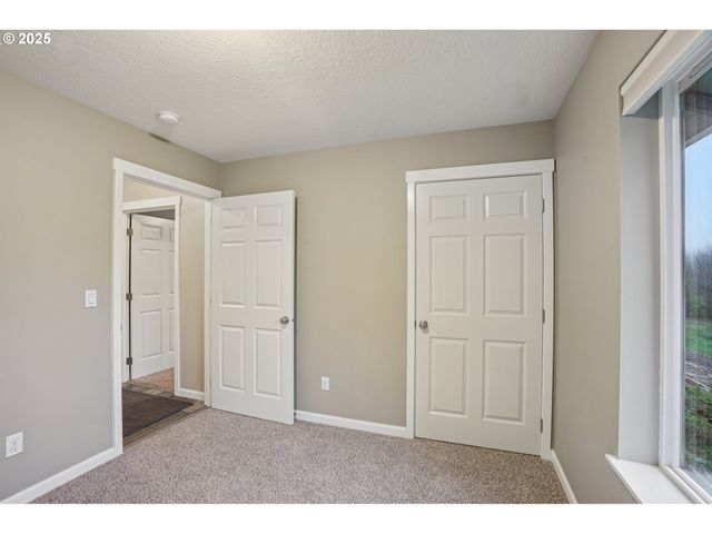 351 STELLA Rd, Longview, WA 98632