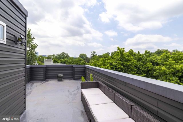 3041 W HARPER ST, Philadelphia, PA 19130
