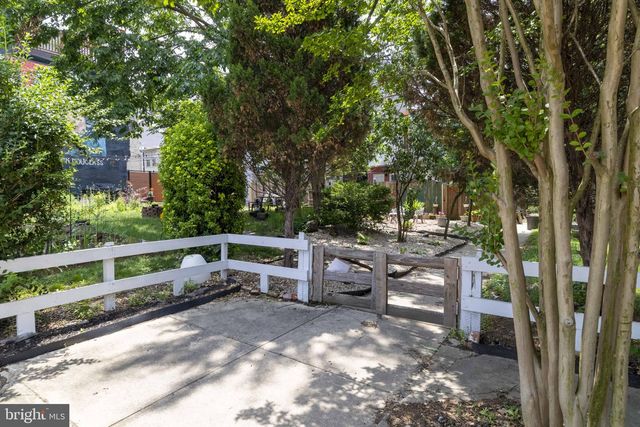 3041 W HARPER ST, Philadelphia, PA 19130