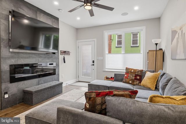 3041 W HARPER ST, Philadelphia, PA 19130