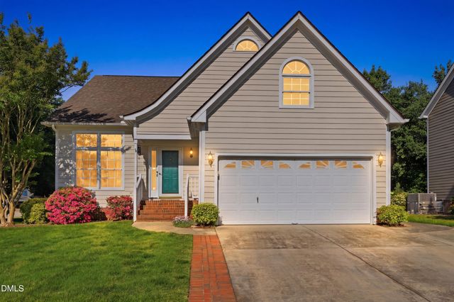 6801 Lynnoak Drive, Raleigh, NC 27613