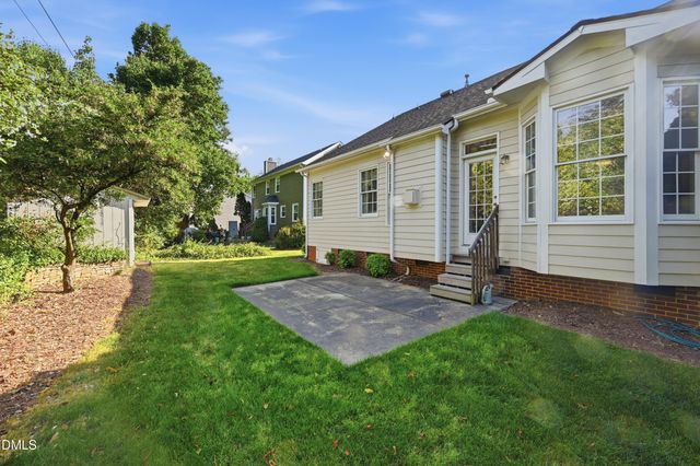 6801 Lynnoak Drive, Raleigh, NC 27613