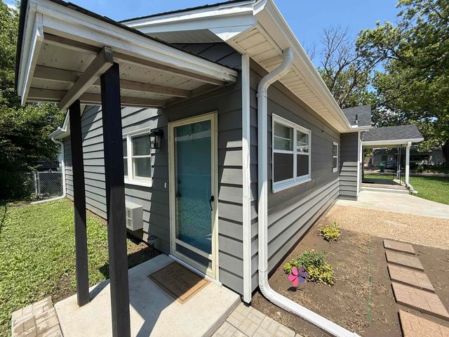 3904 W Murdock St, Wichita, KS 67203